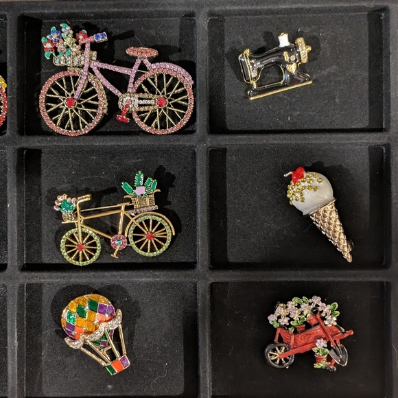 Colorful Brooch Collection - Picture 14 of 15
